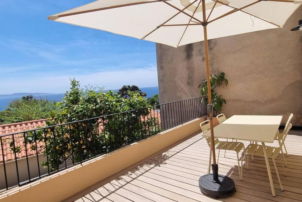 Appartement Au Centre Du Village การ์แฌส ภายนอก รูปภาพ