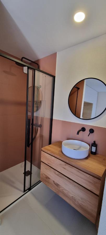 Appartement Au Centre Du Village การ์แฌส ภายนอก รูปภาพ